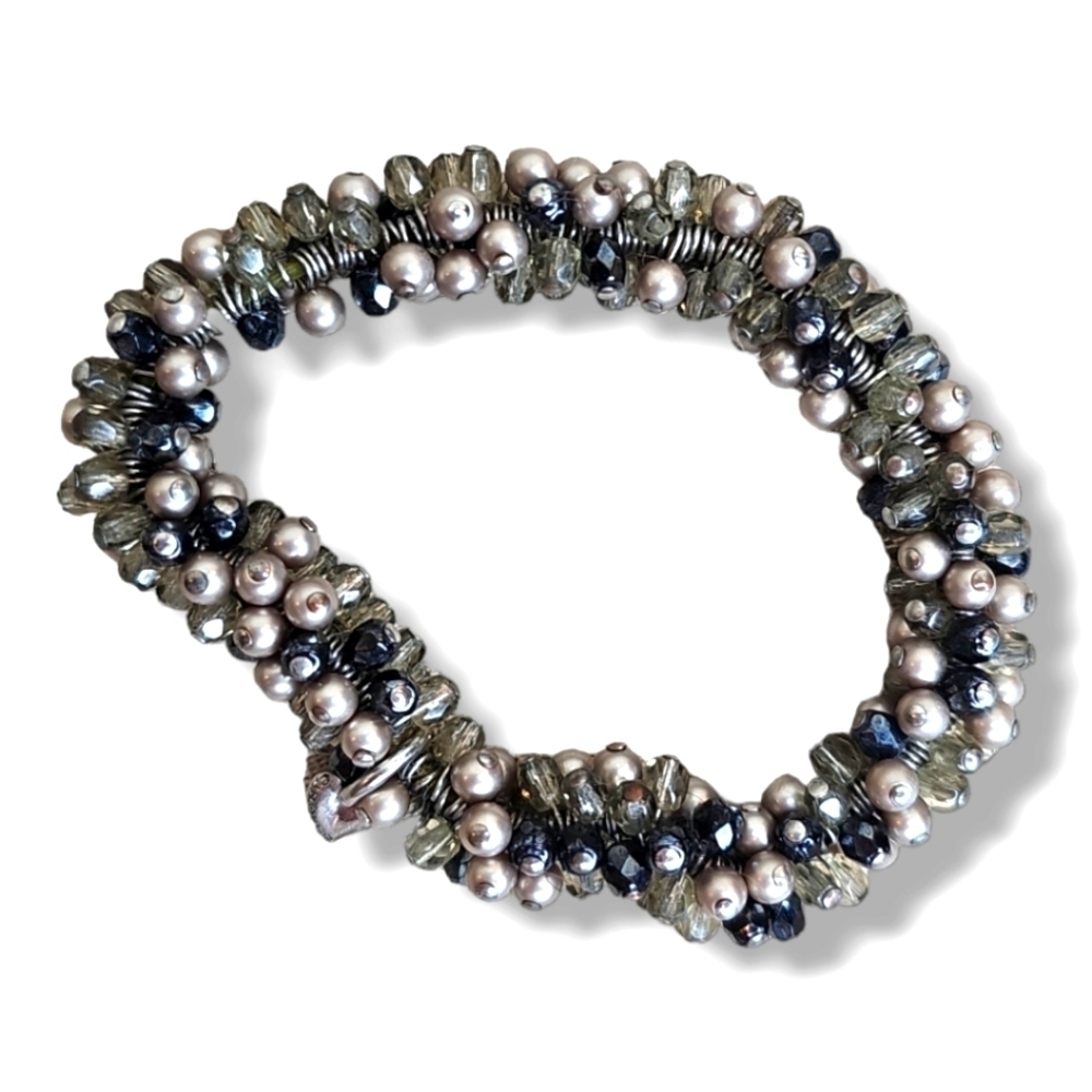 Carolee Vintage Faux Gray & Silver Pearl And Crystal Charm Stretch Bracelet